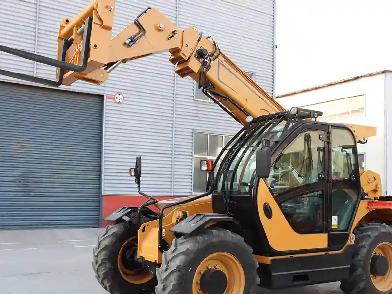 agricultural-telehandler