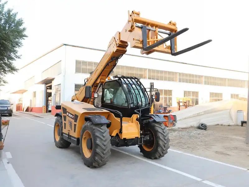 agricultural-telehandler