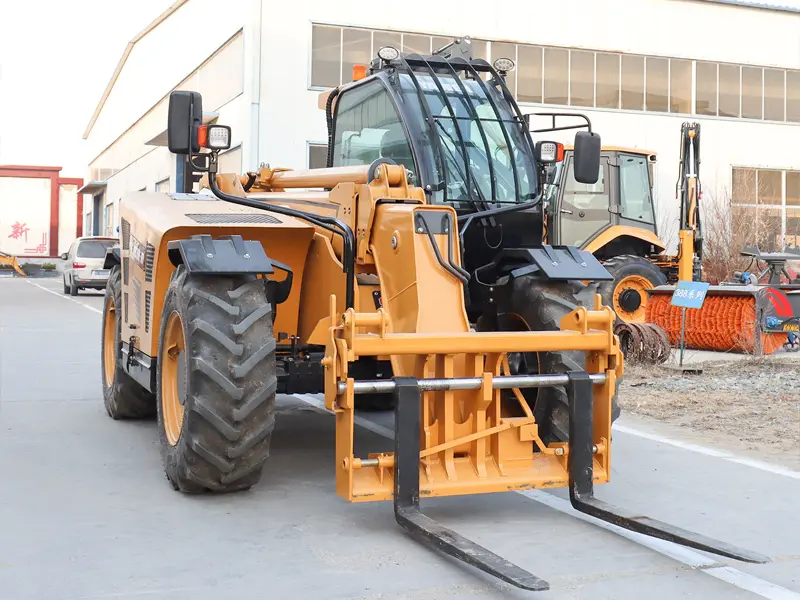 rotating-telescopic-handler