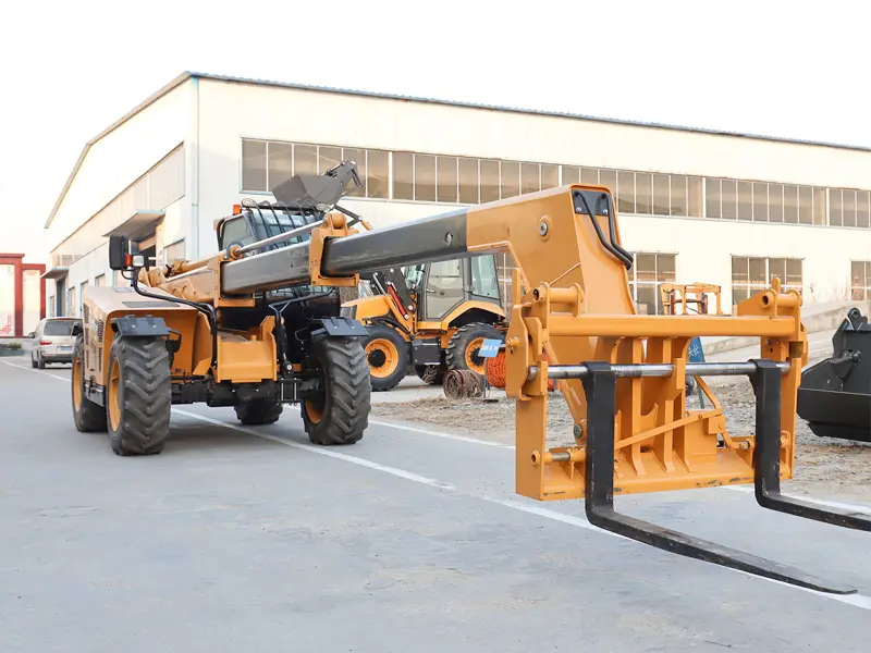 rotating-telescopic-handler